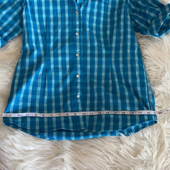 Bit & Bridle blue flannel short sleeved button up - Picture 16 of 17